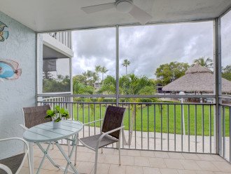 Spacious 3bed/3bath Townhome oceanside with golfcart #36