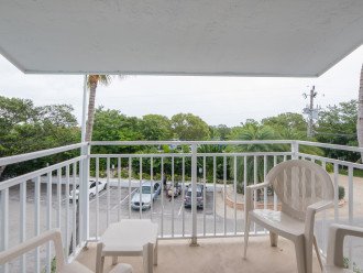 Spacious 3bed/3bath Townhome oceanside with golfcart #26