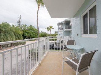 Spacious 3bed/3bath Townhome oceanside with golfcart #24