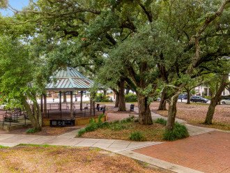 Picturesque Cottage w / Private Yard | Dog - Friendly | Downtown Pensacola #48