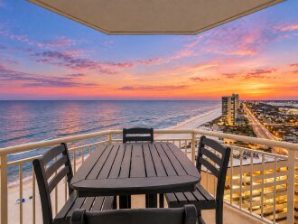 Palacio 1706 | Oceanfront, Resort Amenities | My Beach Getaways
