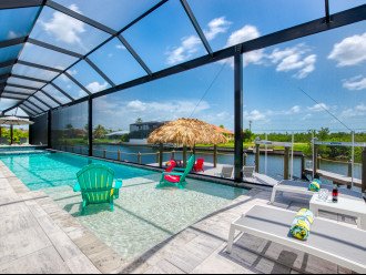 4 BEDS | 4,5 BATHS | 8 GUESTS | GULF ACCESS & POOL/SPA | BOAT #1