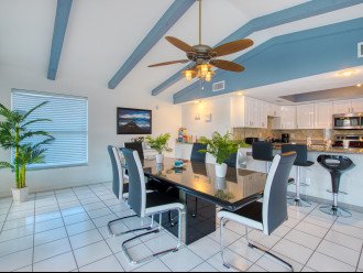 3 BEDS | 3 BATHS | 6 GUESTS | GULF ACCESS & POOL/SPA | BOAT #19