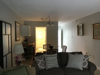 Location, Location, first floor 1 bedroom condo in the heart of Old Naples. #4