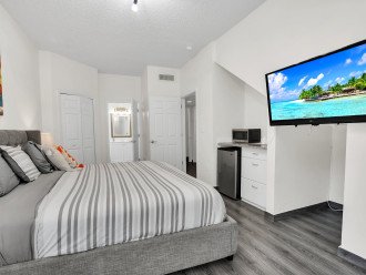 *New* Upgraded Townhouse in Emerald Island Resort #1