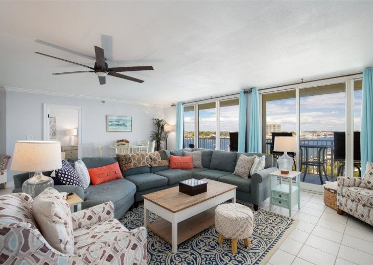 Feel right at home in this beautiful 3 BR condo with spectacular harbor views