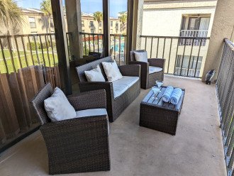 Floriday's - Two Bedroom Condo Beautiful Courtyard Views