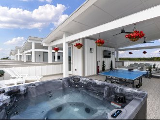 Bold and Boujee | Panoramic Rooftop Deck | Hot Tub | Pool | Rosemary #1