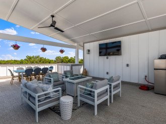 Boujee by the Beach | Panoramic Rooftop Deck | Hot Tub | Pool | Rosemary #8
