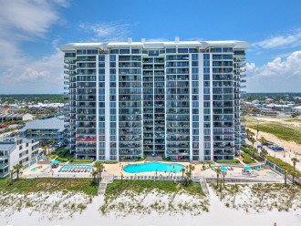 Beach View of Watercrest-Large Pool Deck