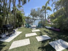 WATERFRONT, DOLPHONS, PET Friendly Private Madeira Beach Johns Pass OASIS side A
