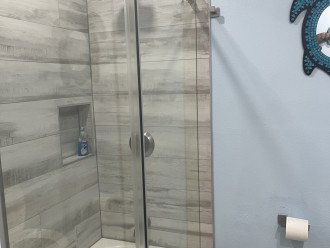 Main upstairs bathroom with tub