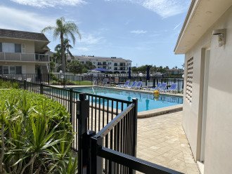 Newly Refurbished Condo 1 block from Gulf of Mexico #2