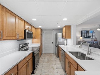 Large kitchen, well equipped