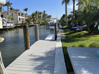 Waterside Home + minutes to the Beach #10
