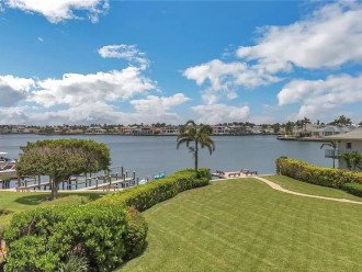 Luxury 2 BD / 2 BA Waterfront Condo with Stunning Views - Avail for 2025 season #20