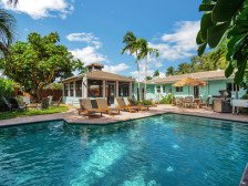 Kasa Tropicana Fort Lauderdale | Private 4BD Home with Private Pool