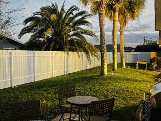 Poolside Paradise: Newly Renovated Units!Just a stroll from Downtown Cape Coral! #23