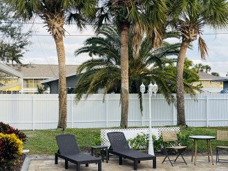 Poolside Paradise: Newly Renovated Units!Just a stroll from Downtown Cape Coral! #13