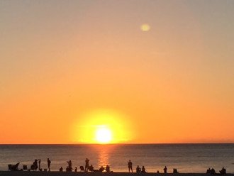 Sunset at the Beach - enjoy a refreshing drink at the Sunset Lounge