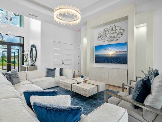 Blue Diamond Beach Home – Next Level of Luxury #20