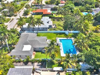 Stunning 4/3.5 House in Hollywood Beach w/pool #35
