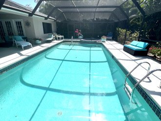 Family home with pool #35