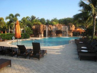 Beautiful Private Home in Lely with Pool #1