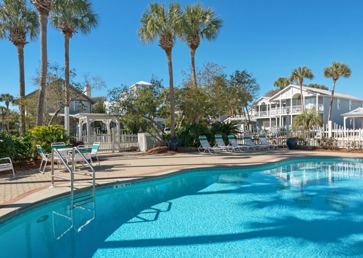 Great Community Pool
