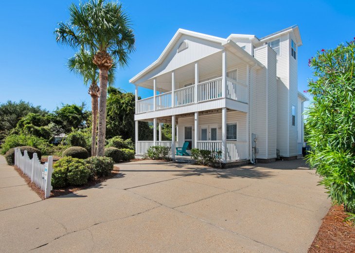 Welcome to Sunkissed Cottage a beautiful Destin vacation home