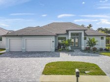 OCEAN VIBES-NEW HOME IN SW CAPE CORAL|SLEEPS 8|3 BEDS|2 BATHS| SOUTHERN EXPOSURE