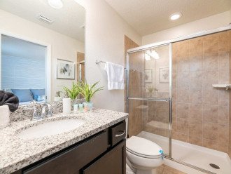 MOANA MINECRAFT - All bathrooms are beautifully designed for your comfort.