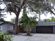 Beautiful 3 bedroom remodeled home near the beach