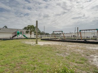 Seashore Breeze - Close to Water Park and Beach! #25