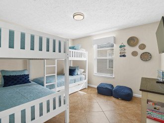 Seashore Breeze - Close to Water Park and Beach! #11