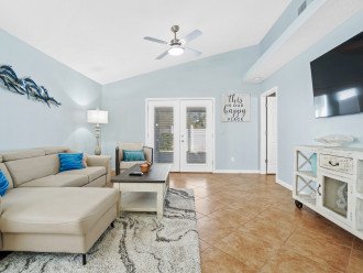 Seashore Breeze - Close to Water Park and Beach! #5