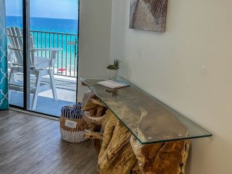 Entry console with ocean view