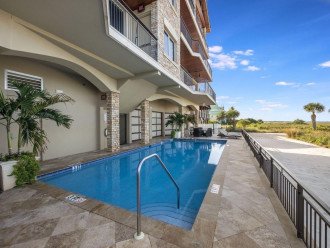 4 bedroom 4.5 bathroom With Pool and Full Gulf Views #50
