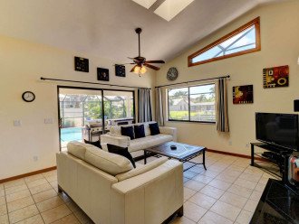 Beaches Are Open! SW Cape Coral Heated Pool Home, Gulf Access Canal, Bikes #9