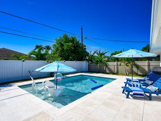 The Blue Crab Cottage - Brand New Pool, Southern Exposure, Walk to Beach! #24