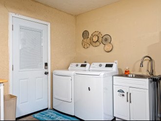 Full size washer and dryer are located in the garage