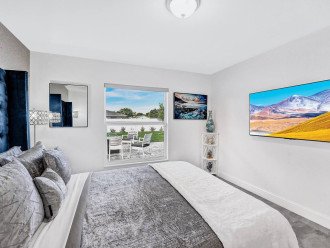 From the comfort of your bed make sure to use the 55” HDTV with Roku to perhaps put on a late night film after a fun day out exploring the local area or perhaps just chilling out at this home!