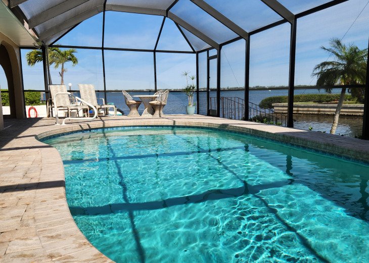 Beautiful heated pool overlooking Lemon Bay