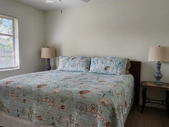 Guest Suite Bedroom, King Bed