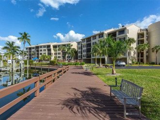 Fort Myers Beach Vacation Condo - Newly Renovated - Resort Pool, WiFi and Dock #18