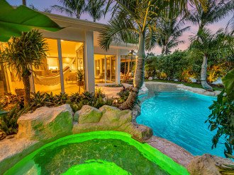Heated pool / Lush Tropical Surrounding / Castaway Key / RESlDENCES #24