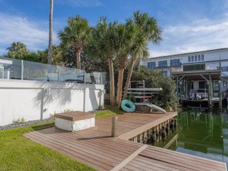 Destin/Holiday Isle- Boat slip, private pool, pool house, spacious outdoor area #12