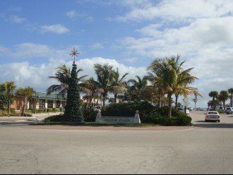 Island Living, Within Walking Distance To Beach Restaraunts Shops Parks Marina #1