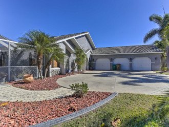 Canalfront Cape Coral Home w/Pool & Dock! #33
