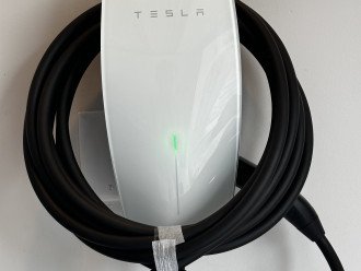 Tesla Universal Charger-